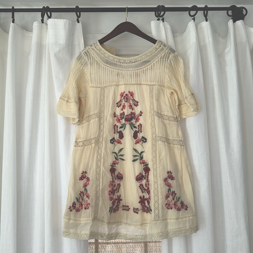 Free people Victorian tunic dress embroidered lace cream pink xs